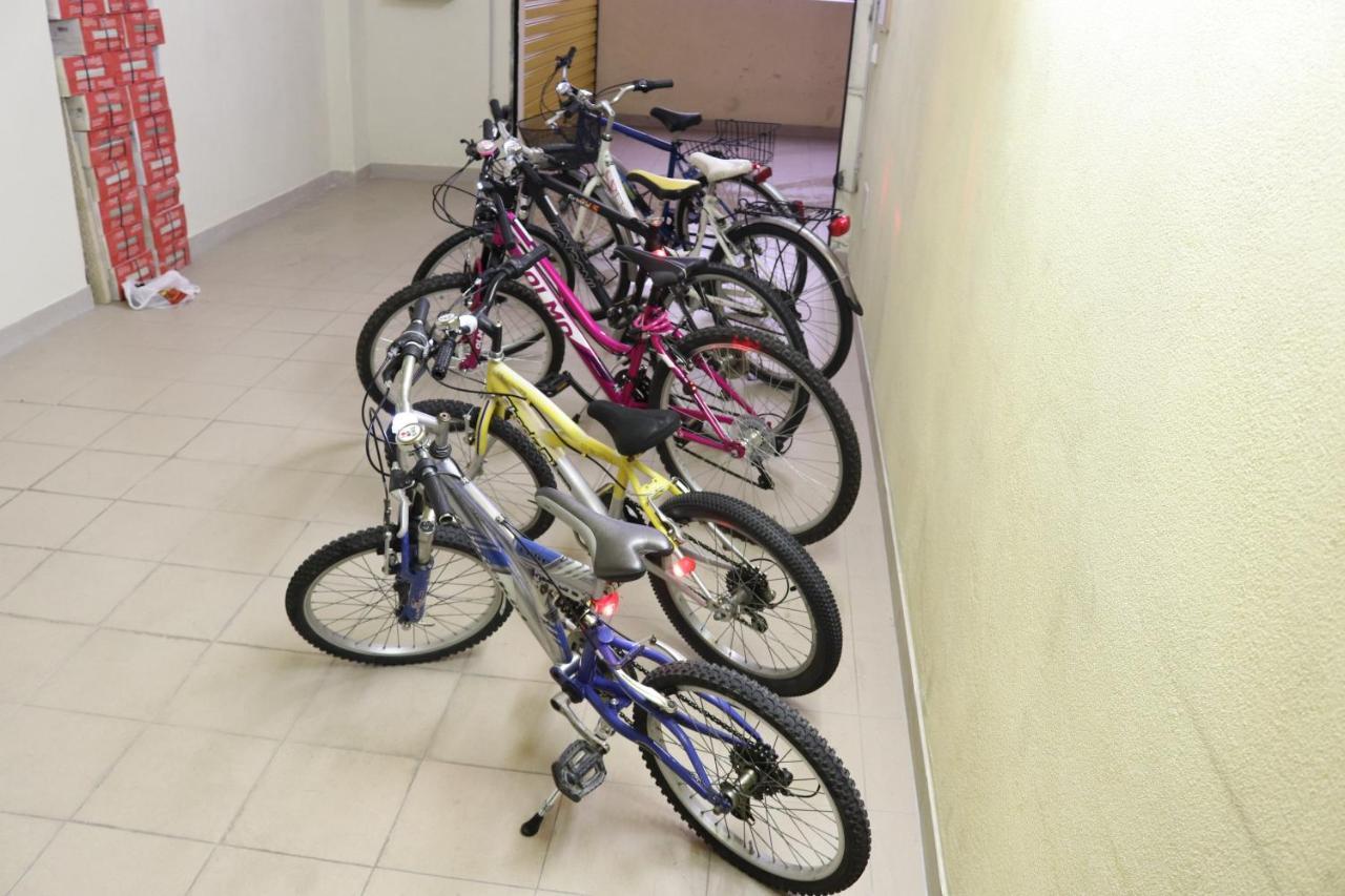 Kadevi Sanremo -Garage Privato, Biciclette- Exterior foto